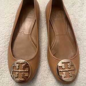 Tory Burch Tan Leather Loafers with Gold Emblem